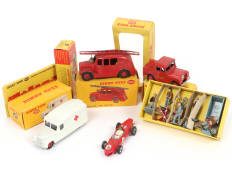 DINKY TOYS (GB) (5)