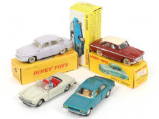 Lot 252 - DINKY TOYS (FRANCE) (4)