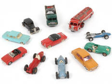 Lot 262 - DINKY TOYS (FRANCE) (12)