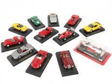 Lot 295 - DIVERS (12)