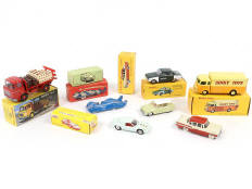 Lot 291 - DIVERS (7)