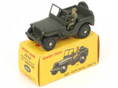 Lot 266 - DINKY TOYS (FRANCE) (1)