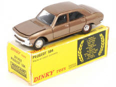 Lot 219 - DINKY TOYS (FRANCE) (1)