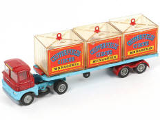 Lot 155 - CORGI TOYS (GB) (1)