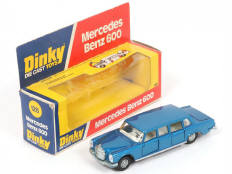 Lot 121 - DINKY TOYS (GB) (1)