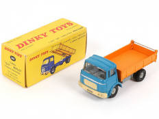 Lot 52 - DINKY TOYS (FRANCE) (1)
