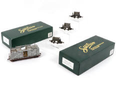 Lot 35 - SPECTRUM (HO) (2)