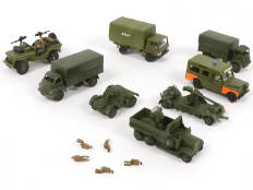 Lot 118 - DINKY TOYS (GB) (8)