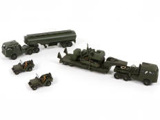 DINKY TOYS (FRANCE) (4)