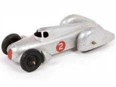 Lot 226 - DINKY TOYS (GB) (1)