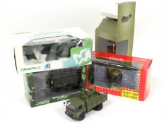 Lot 173 - DIVERS (4)