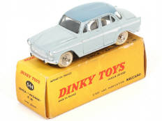 Lot 140 - DINKY TOYS (FRANCE) (1)
