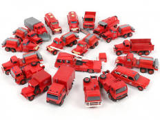 Lot 102 - SOLIDO (FRANCE) (20)