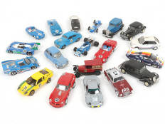 Lot 126 - DIVERS (20)