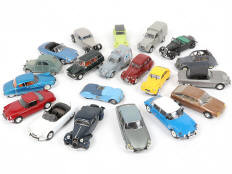 Lot 134 - DIVERS (20)