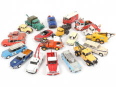 Lot 135 - DIVERS (20)