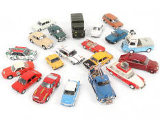 Lot 140 - DIVERS (20)