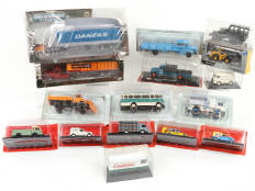 Lot 249 - DIVERS (16)