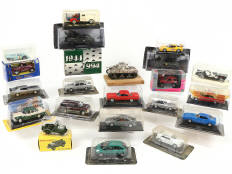 Lot 267 - DIVERS (19)