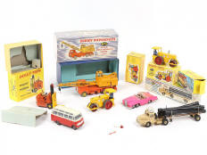 DINKY TOYS (7)