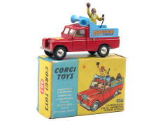 CORGI TOYS (GB) (1)