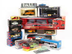 Lot 291 - DIVERS (18)