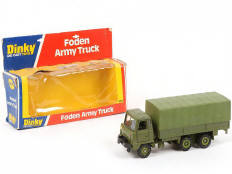 Lot 116 - DINKY TOYS (GB) (1)