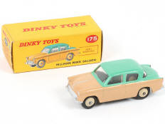 Lot 271 - DINKY TOYS (GB) (1)