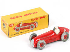 Lot 273 - DINKY TOYS (GB) (1)