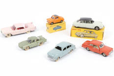 Lot 209 - DINKY TOYS (FRANCE) (6)