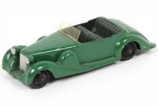 Lot 224 - DINKY TOYS (GB) (1)