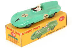 Lot 225 - DINKY TOYS (GB) (1)