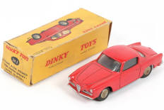 Lot 306 - DINKY TOYS (FRANCE) (1)