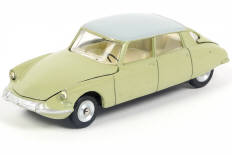 Lot 322 - DINKY TOYS (FRANCE) (1)