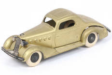 Lot 140 - TOOTSIETOY (USA) (1)