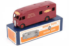 Lot 508 - DINKY TOYS (GB) (1)