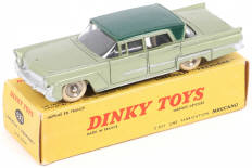 Lot 348 - DINKY TOYS (FRANCE) (1)