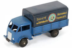 Lot 392 - DINKY TOYS (FRANCE) (1)