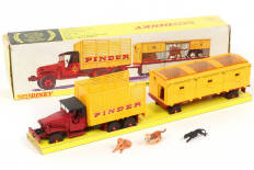 Lot 421 - DINKY TOYS (FRANCE) (1)