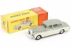 Lot 207 - DINKY TOYS (GB) (1)