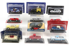 Lot 44 - DIVERS (12)