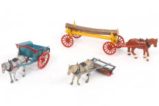 BRITAINS (GB) (3)