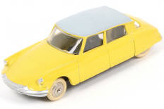 Lot 88 - DINKY TOYS (FRANCE) (1)