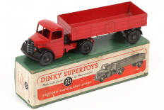 Lot 61 - DINKY TOYS (GB) (1)