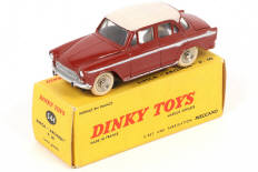 Lot 130 - DINKY TOYS (FRANCE) (1)