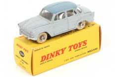 Lot 129 - DINKY TOYS (FRANCE) (1)