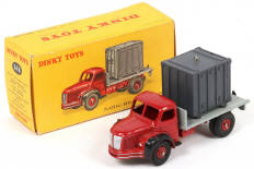 Lot 170 - DINKY TOYS (FRANCE) (1)