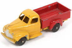 Lot 98 - DINKY TOYS (FRANCE) (1)