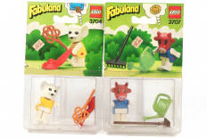 Lot 104 - LEGO (DANEMARK) (2)