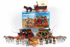 Lot 141 - PLAYMOBIL (ALLEMAGNE) (20)